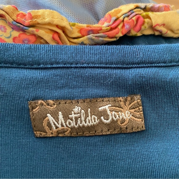 Matilda Jane School Spirit Layered Tank
Tunic Blue/yellow ruffles sheer size med - Picture 5 of 12